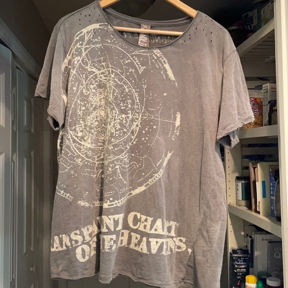 Magnolia Pearl NWT OS Chart of The Heavens T, Ozzy